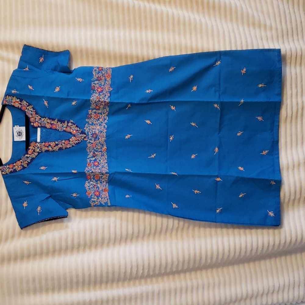 Studio K. N. Tunic